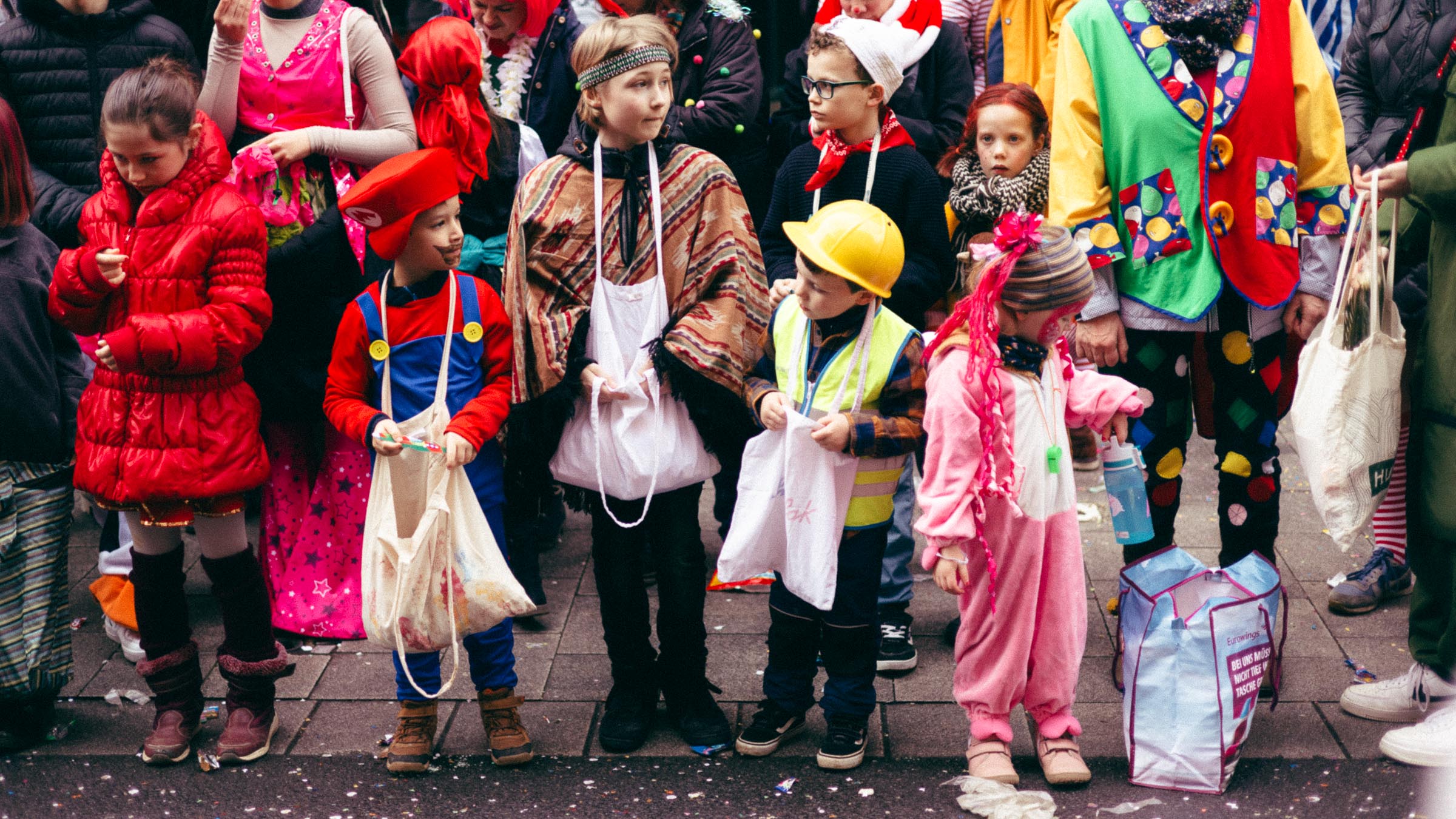 School and Quarter Processions - click image to enlarge.