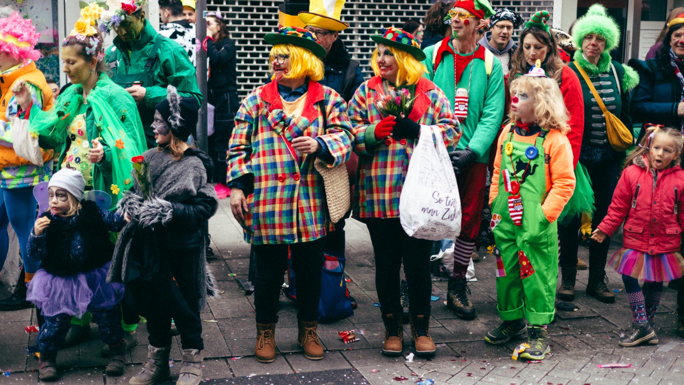 School and Quarter Processions - click image to enlarge.