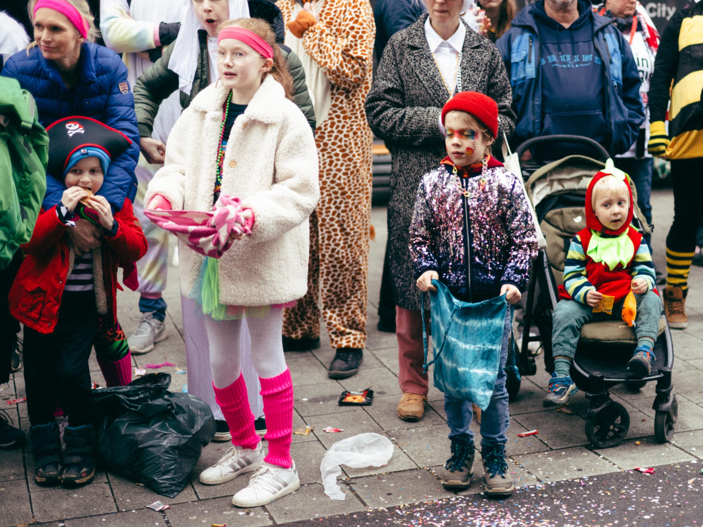 School and Quarter Processions - click image to enlarge.