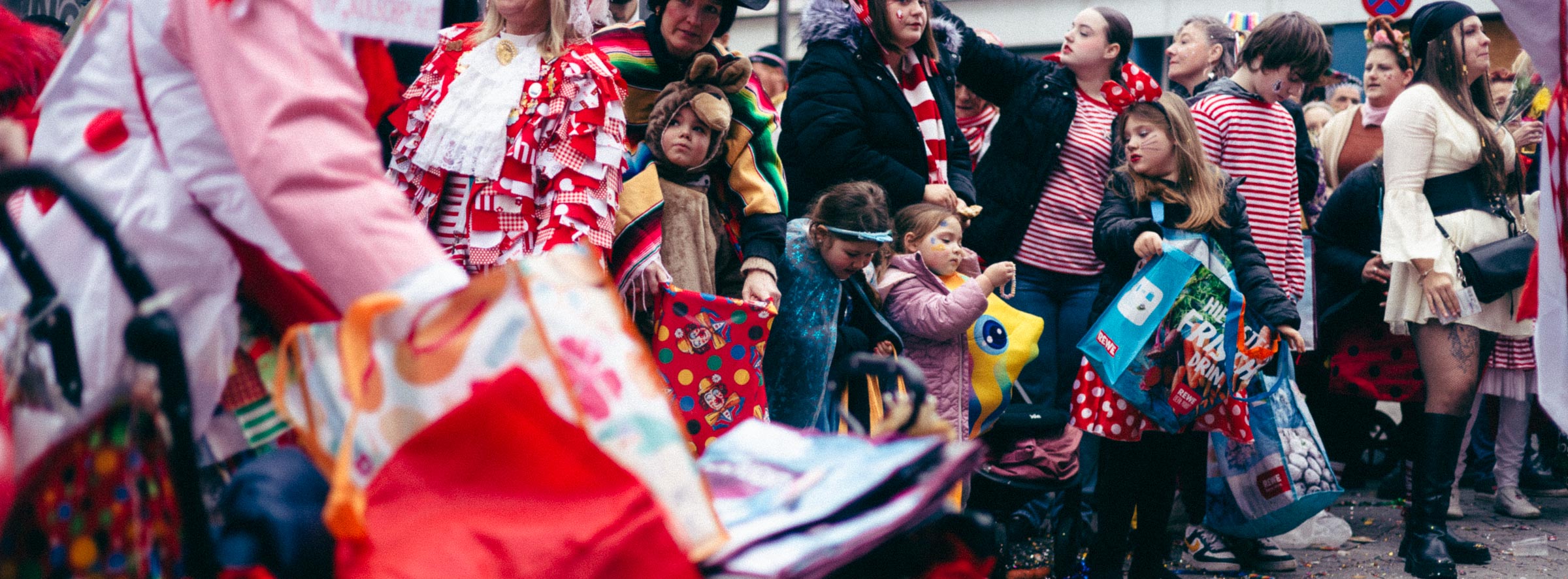 School and Quarter Processions - click image to enlarge.