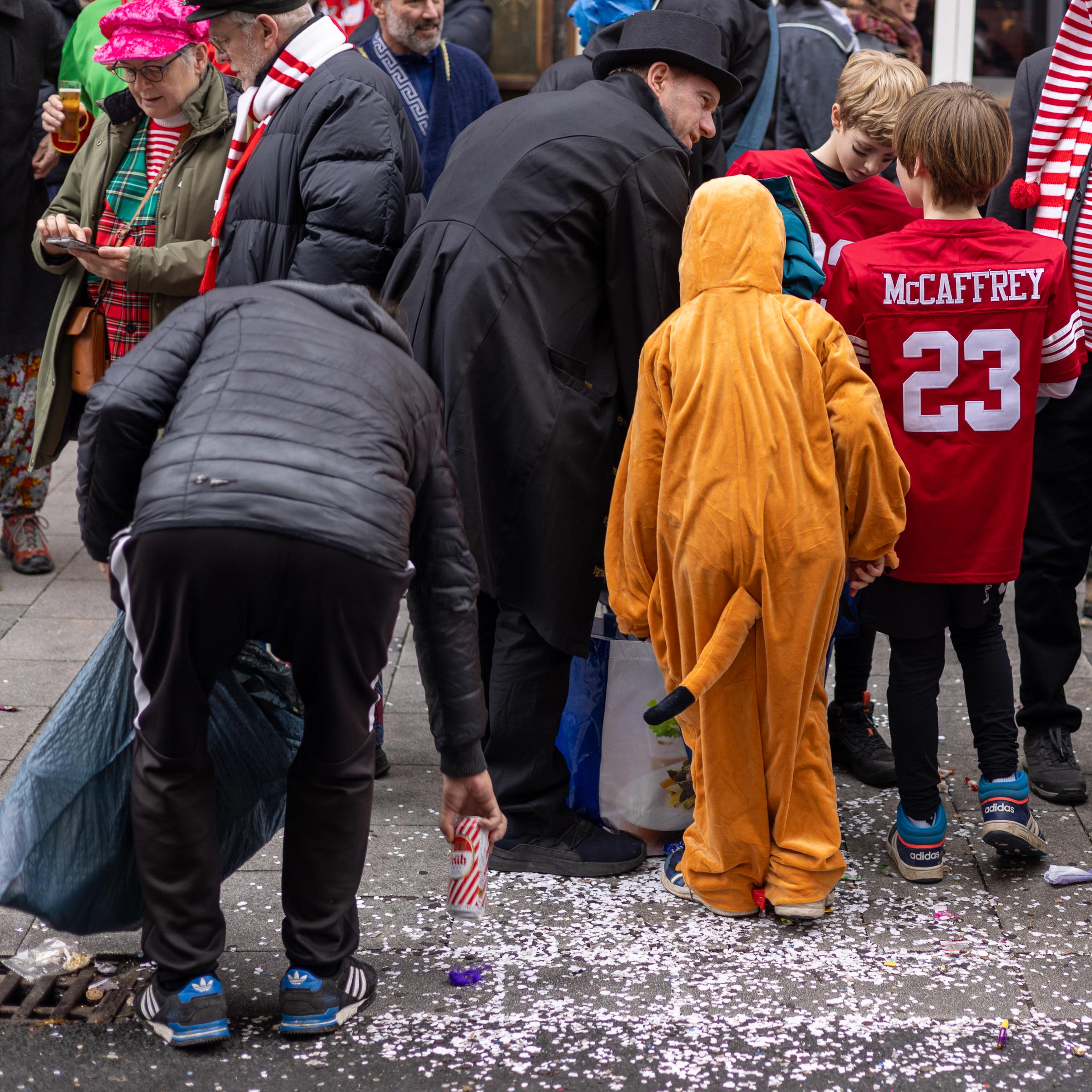 School and Quarter Processions - click image to enlarge.
